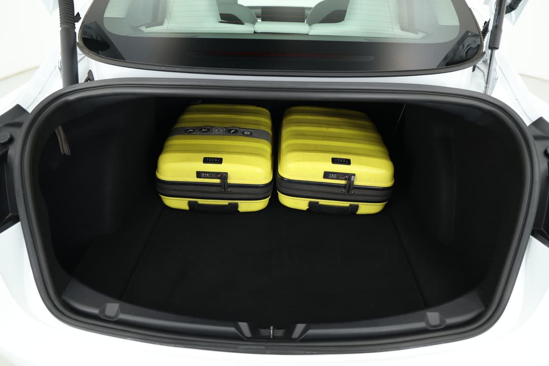 2022 Tesla Model 3 Performance, Automatic, 37333 km, Boot Inside View with Luggage
