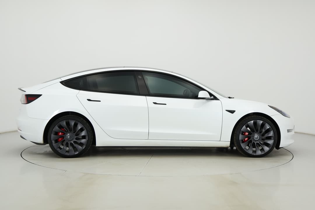 2022 Tesla Model 3 Performance, Automatic, 37333 km, Right Side View
