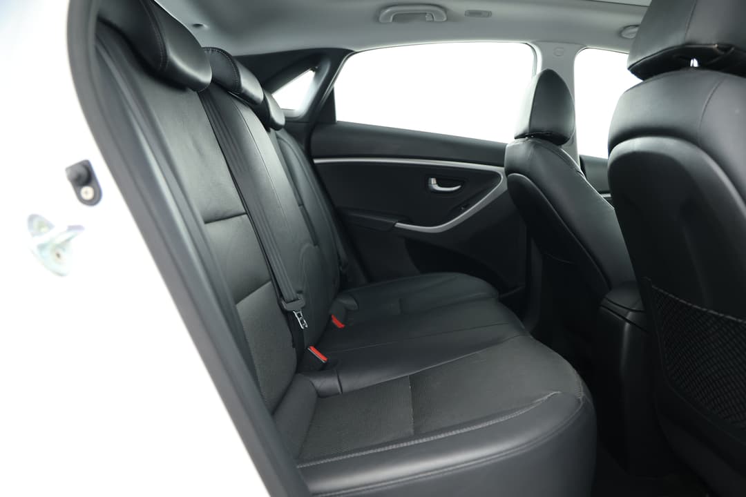 2016 Hyundai i30 Active X, Automatic, 63391 km, Right Side Rear Door Cabin View