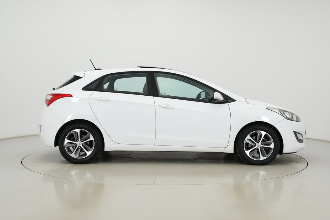 2016 Hyundai i30 Active X, Automatic, 63391 km, Right Side View