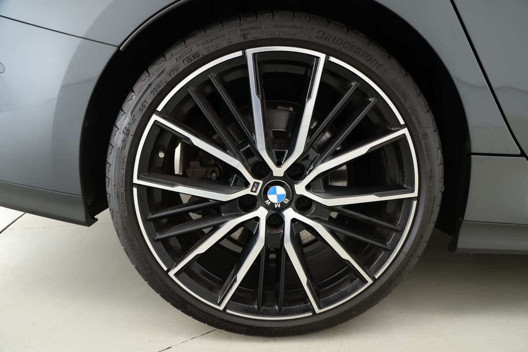 2021 BMW 2 20i M Sport Gran Coupe, Automatic, 57263 km, Right Rear Wheel