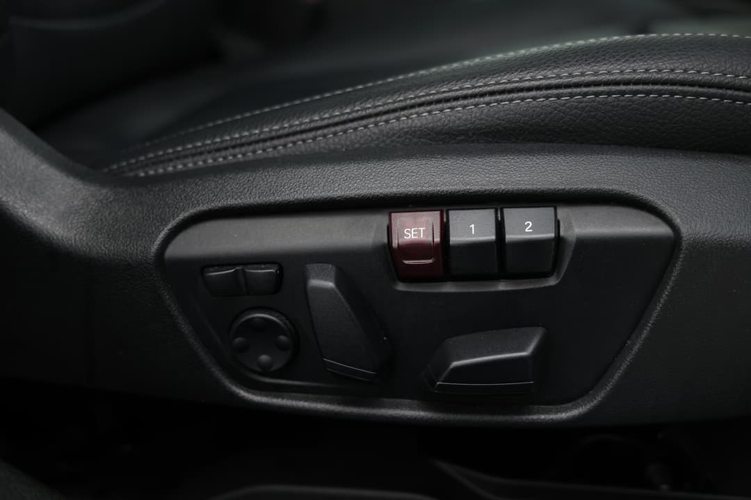 2021 BMW 2 20i M Sport Gran Coupe, Automatic, 57263 km, Drivers Side Adjustment Panel