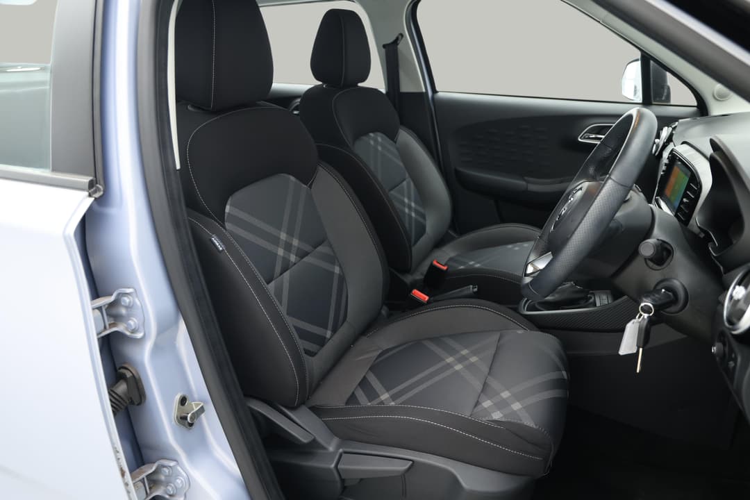 2022 MG Mg3 Auto Core (with Navigation), Automatic, 8923 km, Right Side Front Door Cabin View