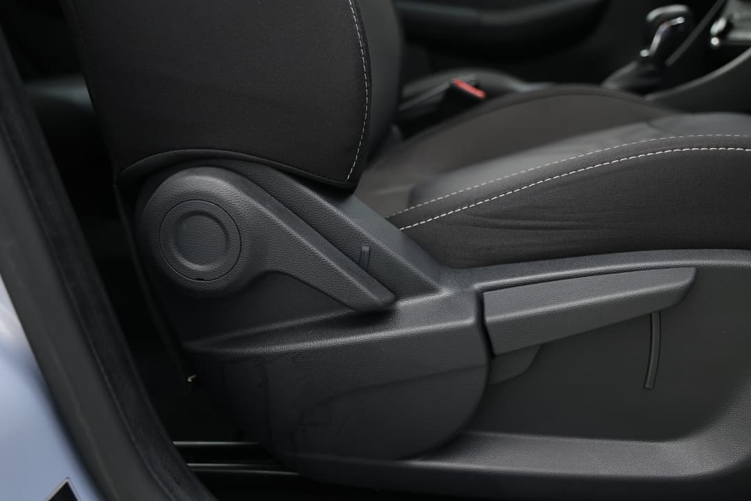 2022 MG Mg3 Auto Core (with Navigation), Automatic, 8923 km, Drivers Side Adjustment Panel