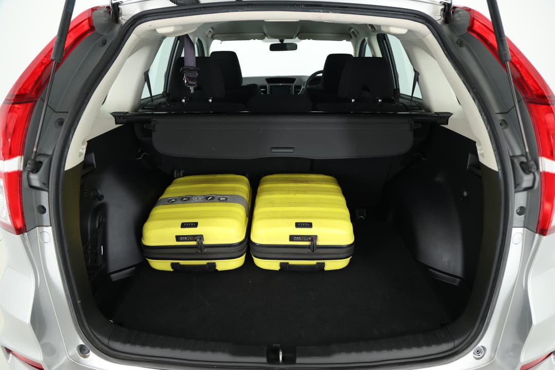 2016 Honda CR-V Vti (4x2), Automatic, 99182 km, Boot Inside View with Luggage
