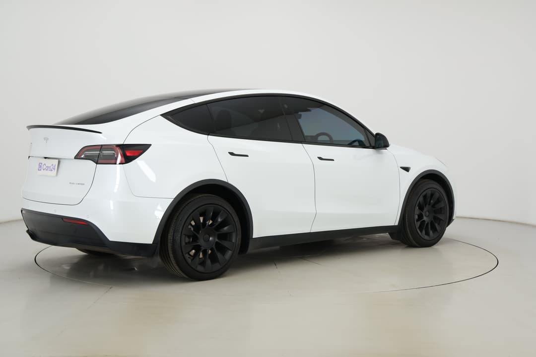 2023 Tesla Model Y Long Range, Automatic, 54935 km, Right Back Diagonal (45- Degree) View