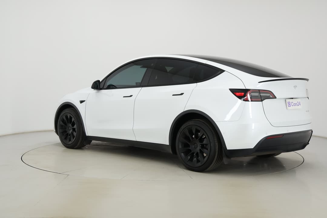 2023 Tesla Model Y Long Range, Automatic, 54935 km, Left Back Diagonal (45- Degree) View