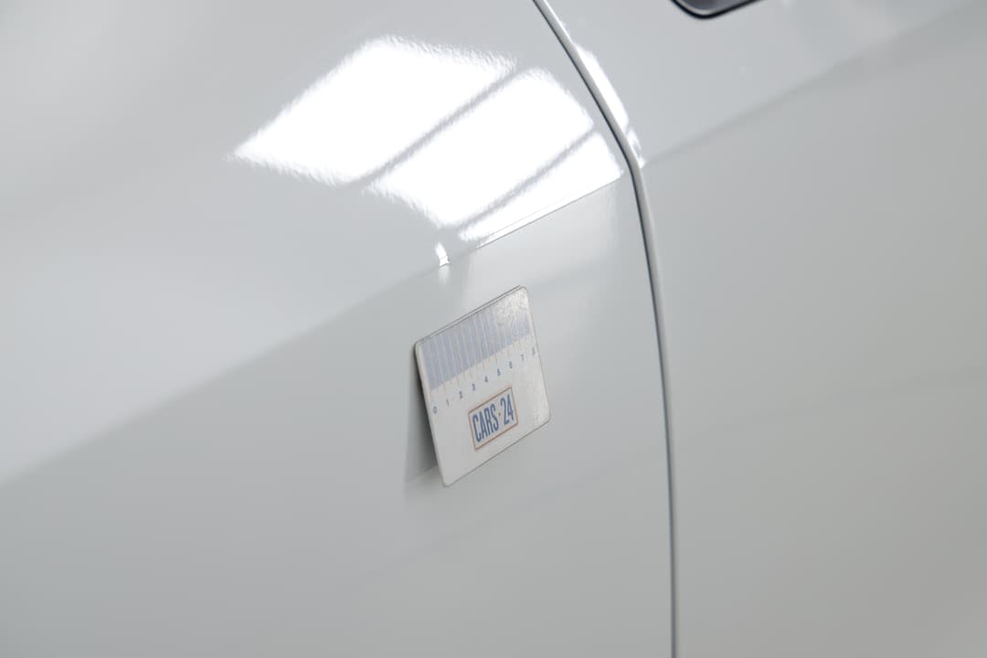 2023 Tesla Model Y Long Range, Automatic, 54935 km, Doors Rear RHS Scratch