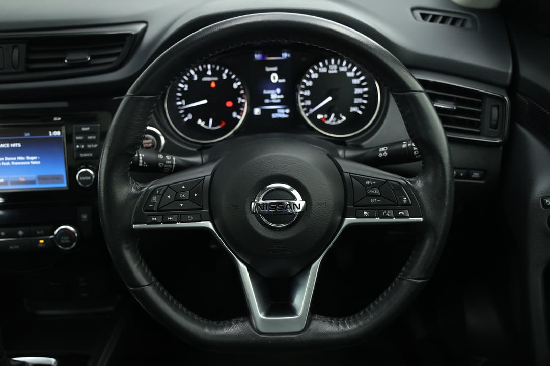 2018 Nissan X-trail Ti (4WD), Automatic, 57743 km, Steering Wheel Close-up