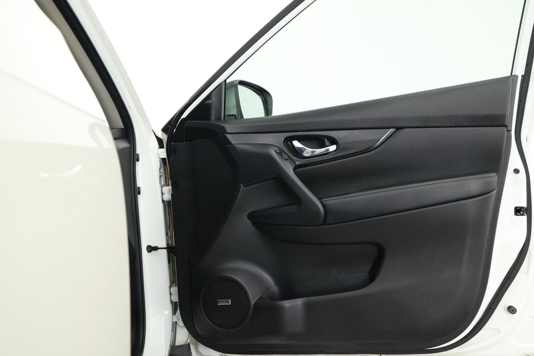 2018 Nissan X-trail Ti (4WD), Automatic, 57743 km, Speaker View