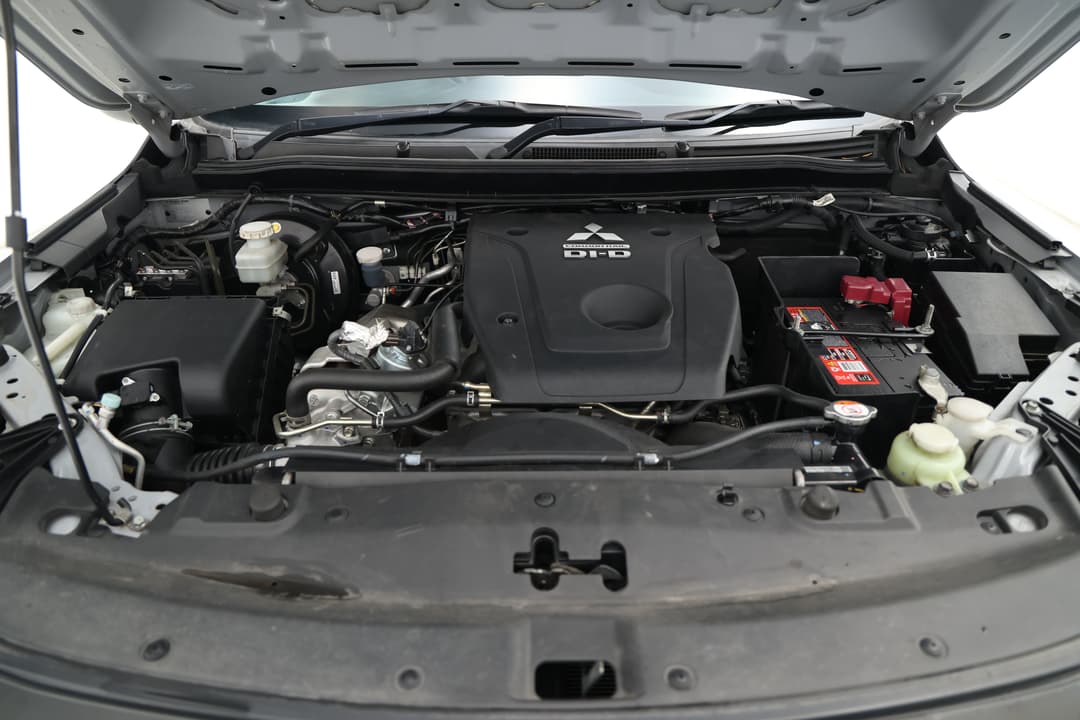 2020 Mitsubishi Triton Glx (4x4), Manual, 154745 km, Open Bonnet (Engine)
