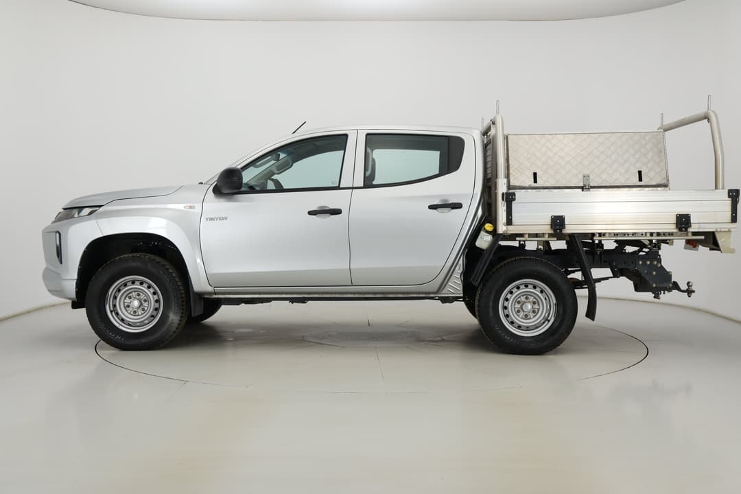 2020 Mitsubishi Triton Glx (4x4), Manual, 154745 km, Left Side View