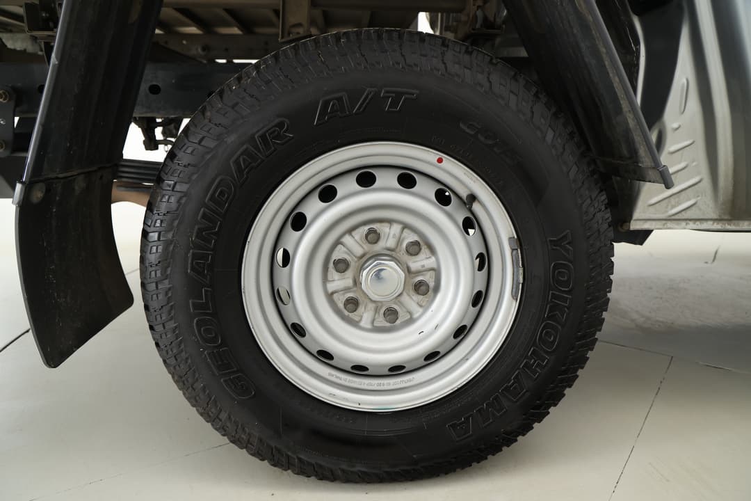 2020 Mitsubishi Triton Glx (4x4), Manual, 154745 km, Right Rear Wheel