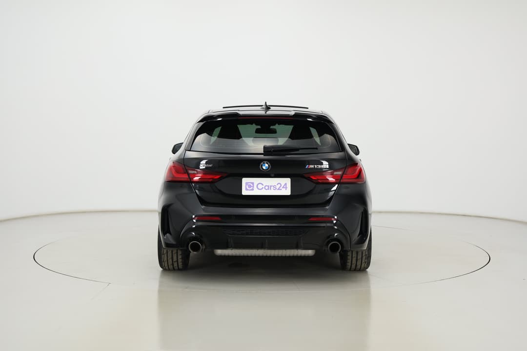 2021 BMW 1 M135i xDrive, Automatic, 56892 km, Back/Rear View