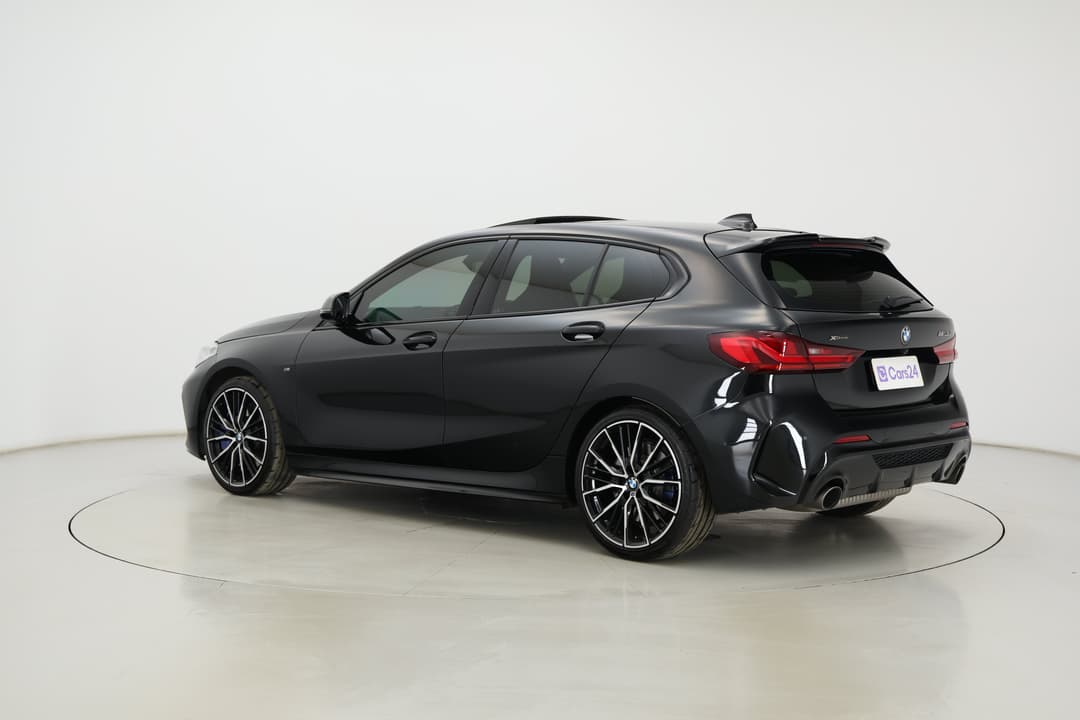 2021 BMW 1 M135i xDrive, Automatic, 56892 km, Left Back Diagonal (45- Degree) View