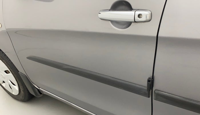 2018 Maruti Celerio VXI CNG, CNG, Manual, 1,15,213 km, Front passenger door - Paint has faded