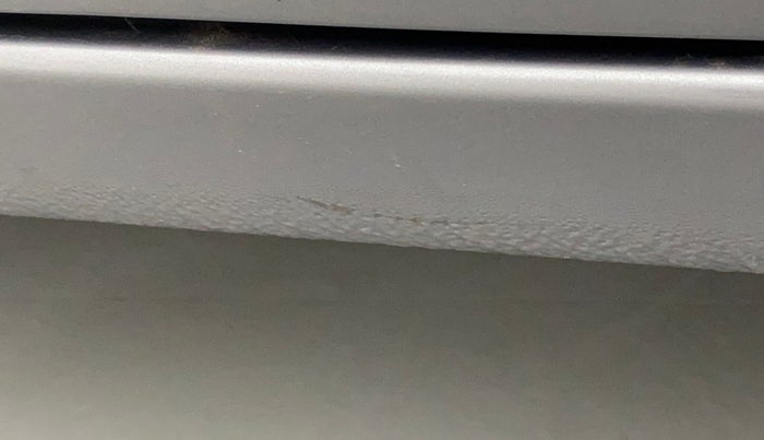 2018 Maruti Celerio VXI CNG, CNG, Manual, 1,15,213 km, Right running board - Minor scratches