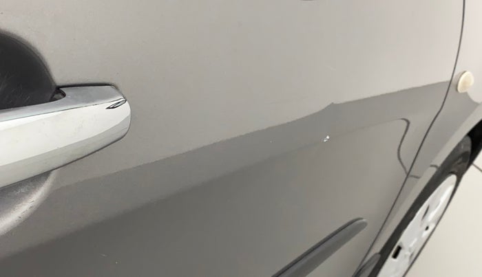2018 Maruti Celerio VXI CNG, CNG, Manual, 1,15,213 km, Driver-side door - Slightly dented