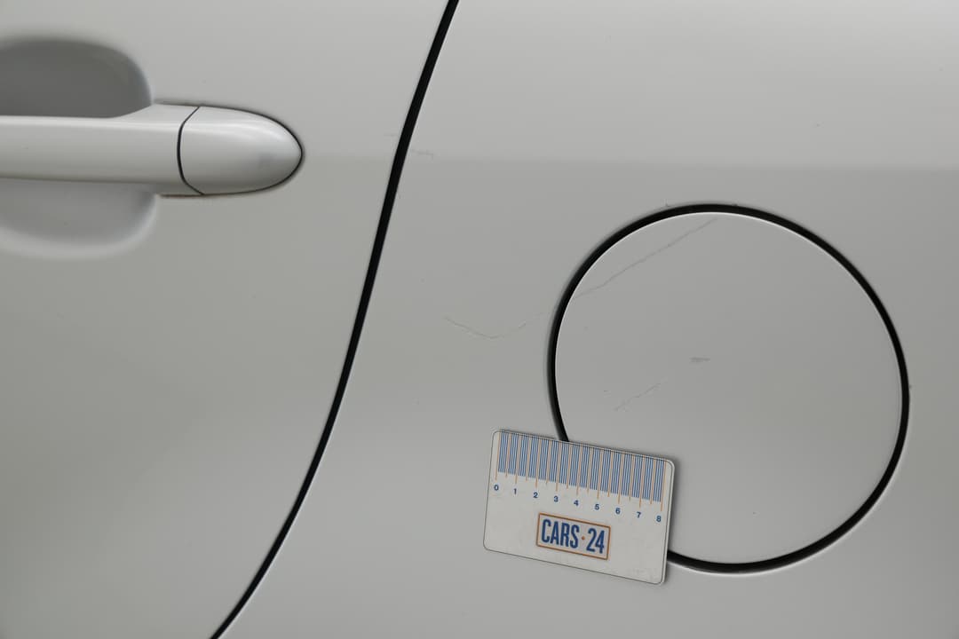 2016 Kia Rio S, Automatic, 120023 km, Fuel Door Rear LHS Scratch