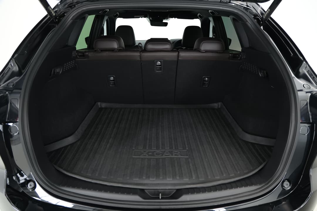 2023 Mazda CX-5 Akera (AWD), Automatic, 11853 km, Boot Inside View