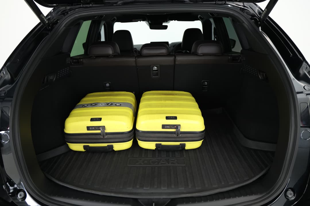 2023 Mazda CX-5 Akera (AWD), Automatic, 11853 km, Boot Inside View with Luggage