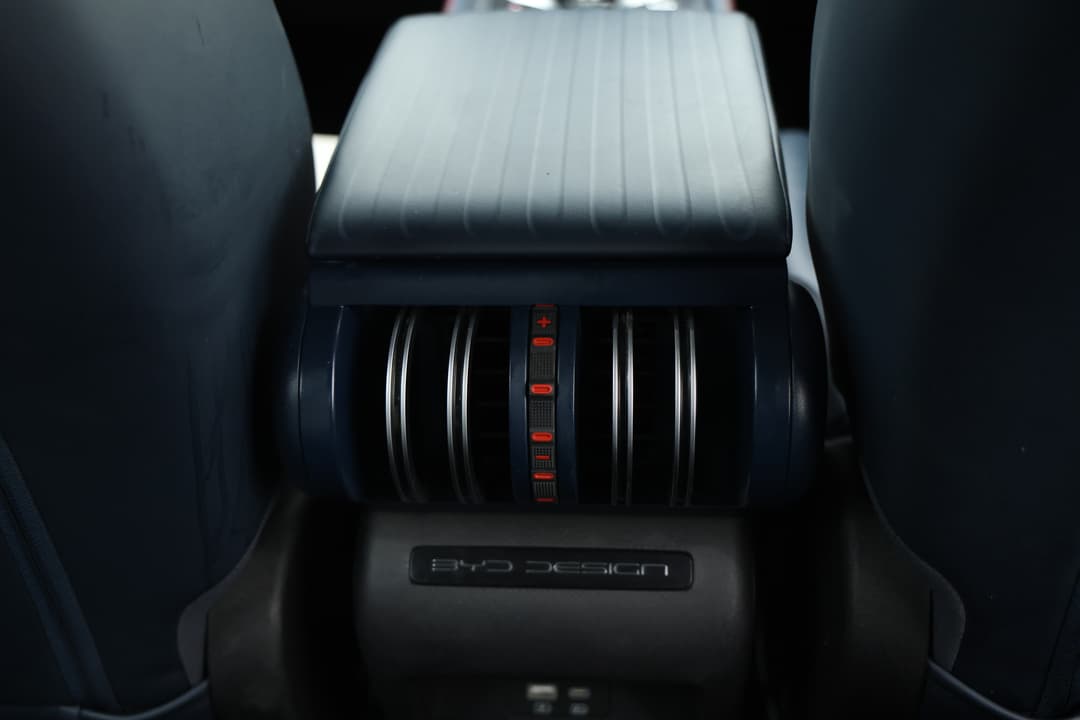 2023 Byd Atto 3 Extended Range, Automatic, 50115 km, Rear A/C Vent