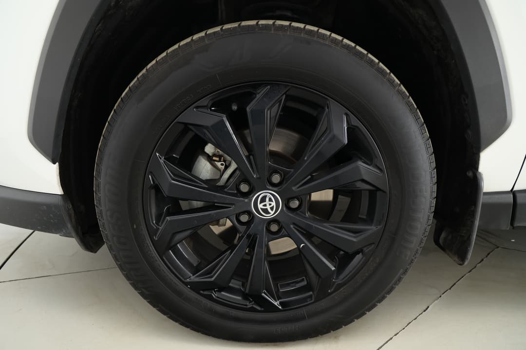 2023 Toyota RAV4 Cruiser (AWD) Hybrid, Automatic, 39075 km, Left Front Wheel