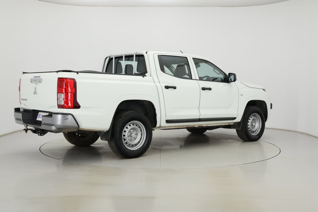 2024 Mitsubishi Triton Glx (4x2), Automatic, 55917 km, Right Back Diagonal (45- Degree) View