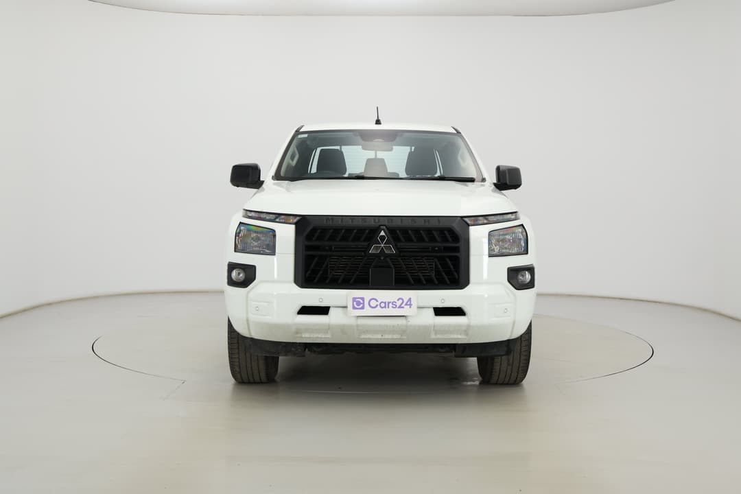 2024 Mitsubishi Triton Glx (4x2), Automatic, 55917 km, Front View