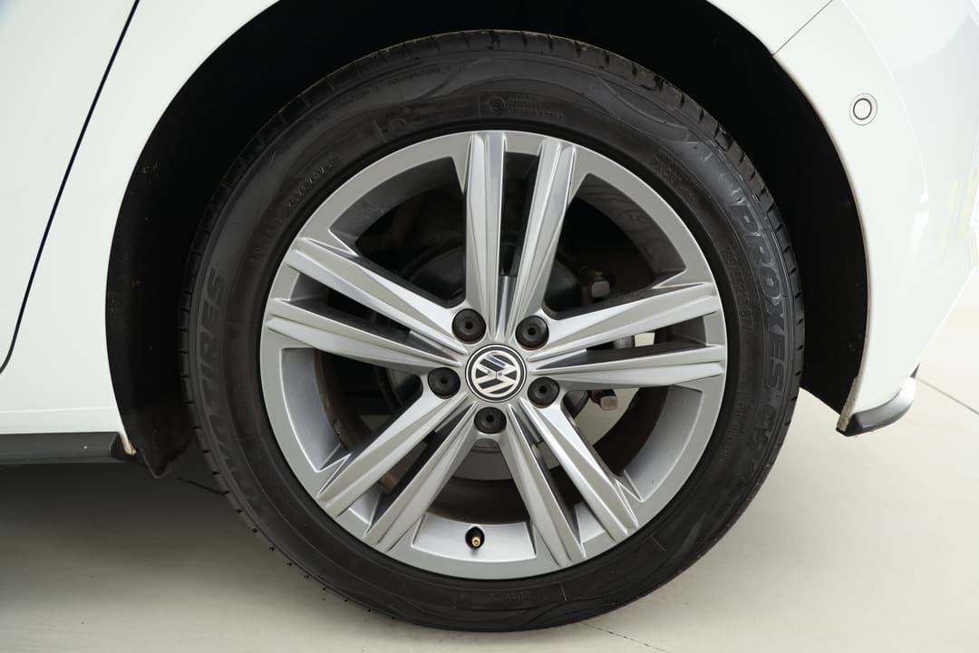 2019 Volkswagen Polo 85tsi Comfortline, Automatic, 48647 km, Left Rear Wheel