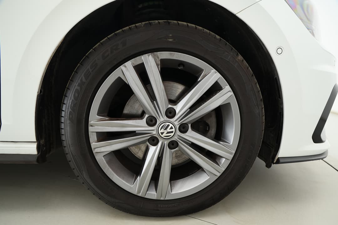 2019 Volkswagen Polo 85tsi Comfortline, Automatic, 48647 km, Right Front Wheel