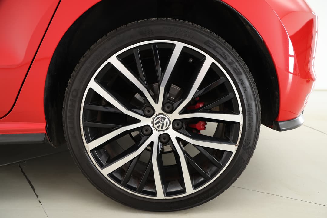 2017 Volkswagen Polo Gti, Automatic, 105592 km, Left Rear Wheel