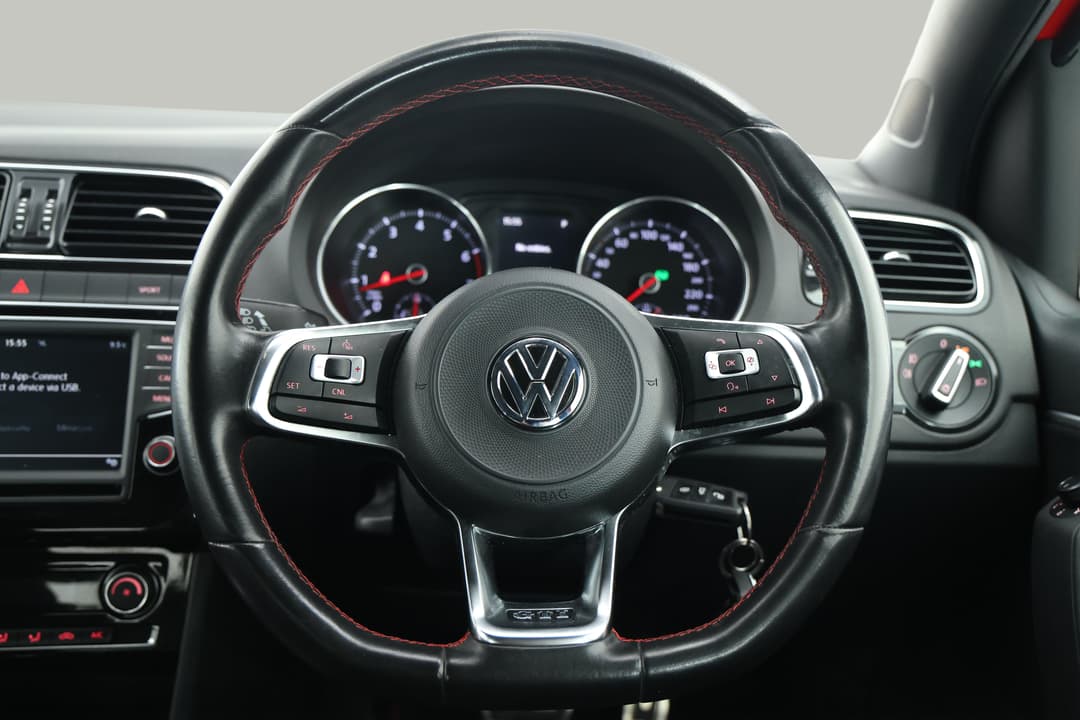 2017 Volkswagen Polo Gti, Automatic, 105592 km, Steering Wheel Close-up
