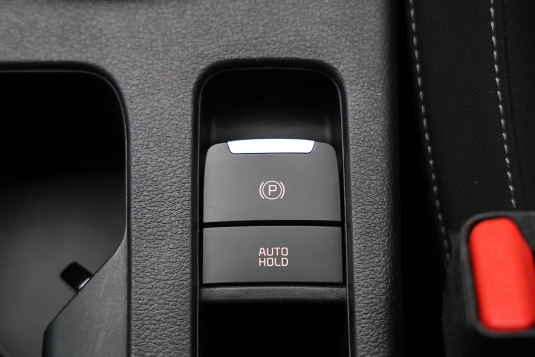2021 Kia Cerato S, Automatic, 44027 km, Handbrake