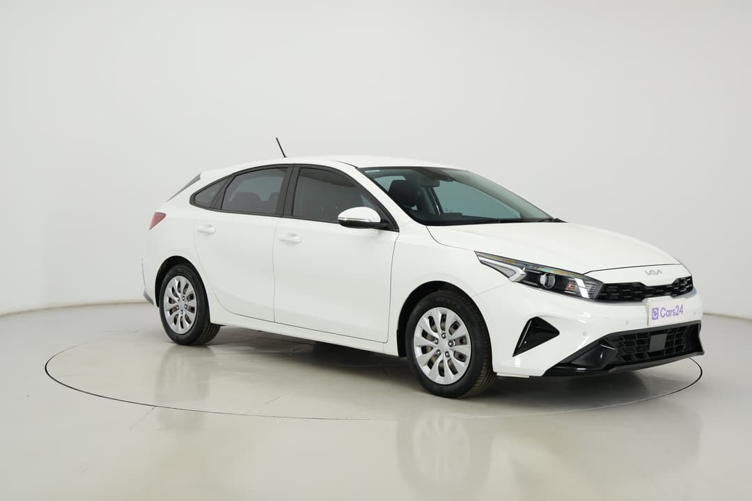 2021 Kia Cerato S, Automatic, 44027 km, Right Front Diagonal (45- Degree) View