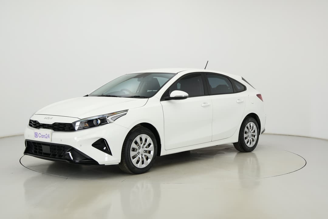 2021 Kia Cerato S, Automatic, 44027 km, Left Front Diagonal (45- Degree) View