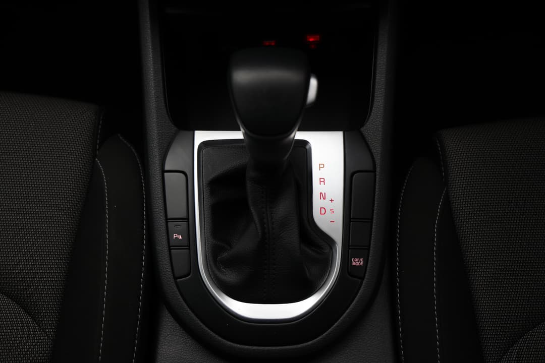 2021 Kia Cerato S, Automatic, 44027 km, Gear Lever 