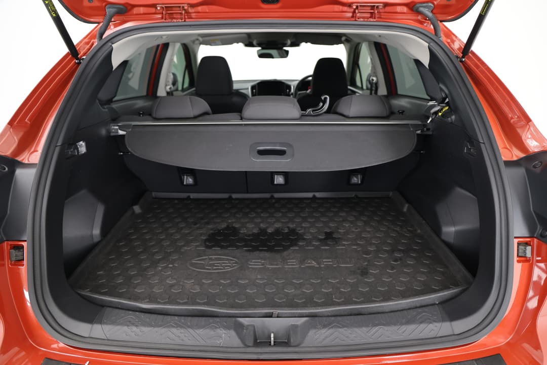 2023 Subaru Crosstrek AWD 2.0r, Automatic, 23279 km, Boot Inside View