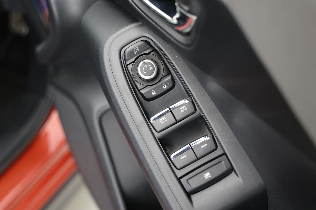 2023 Subaru Crosstrek AWD 2.0r, Automatic, 23279 km, Drivers Side Door Panel Controls