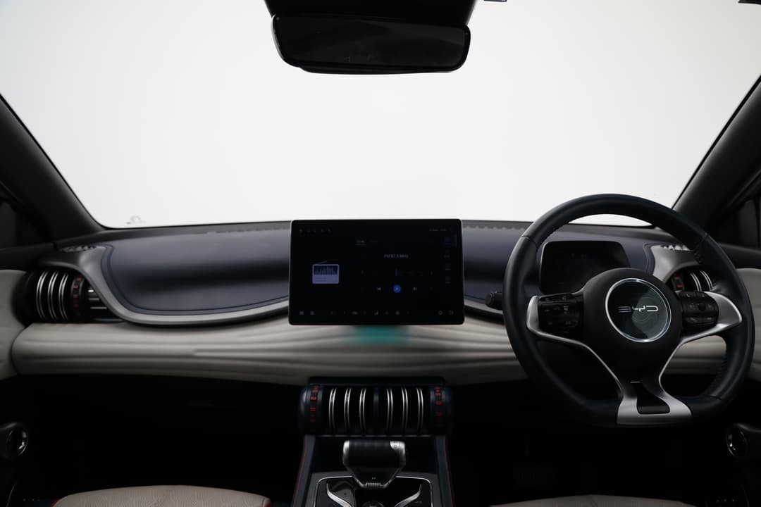 2023 Byd Atto 3 Extended Range, Automatic, 65782 km, Dashboard View