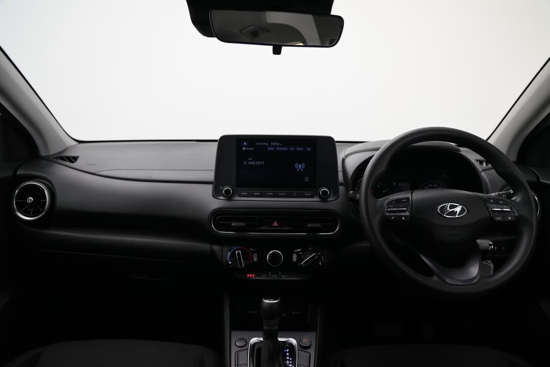 2021 Hyundai Kona (FWD), Automatic, 56914 km, Dashboard View