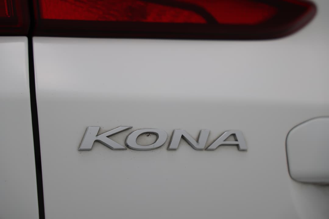 2021 Hyundai Kona (FWD), Automatic, 56914 km, Badge (Boot Left Side)