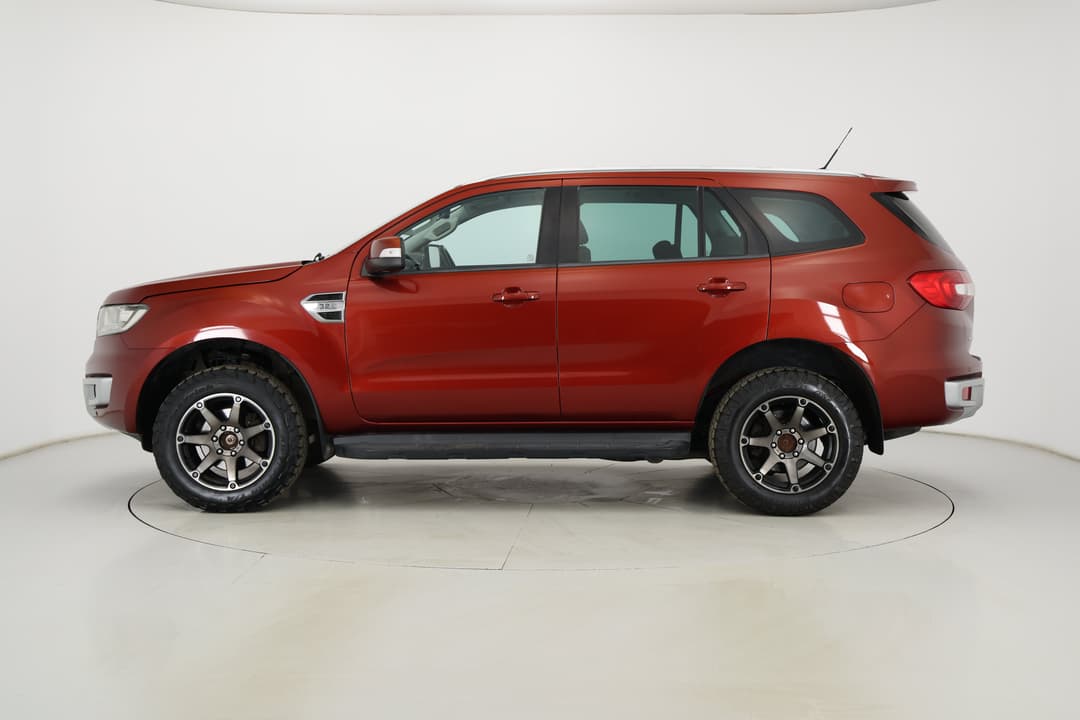 2016 Ford Everest Trend, Automatic, 110287 km, Left Side View