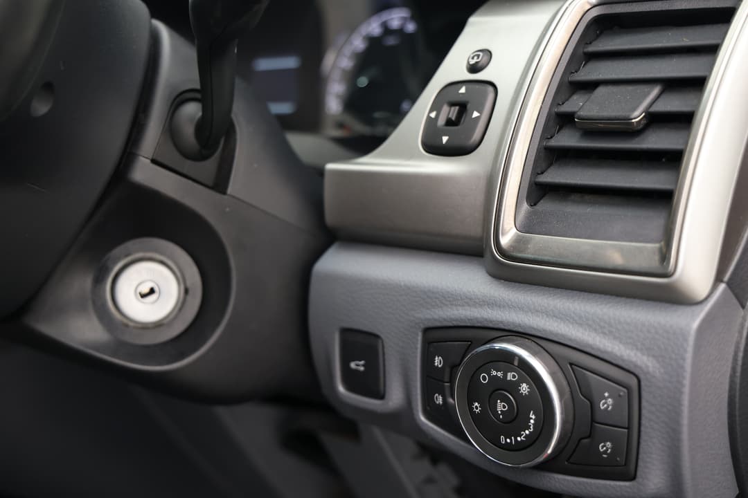 2016 Ford Everest Trend, Automatic, 110287 km, Utility Switches/Buttons