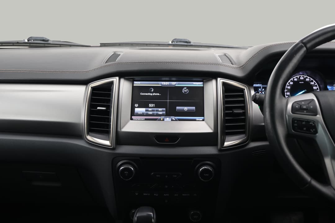 2016 Ford Everest Trend, Automatic, 110287 km, Infotainment System