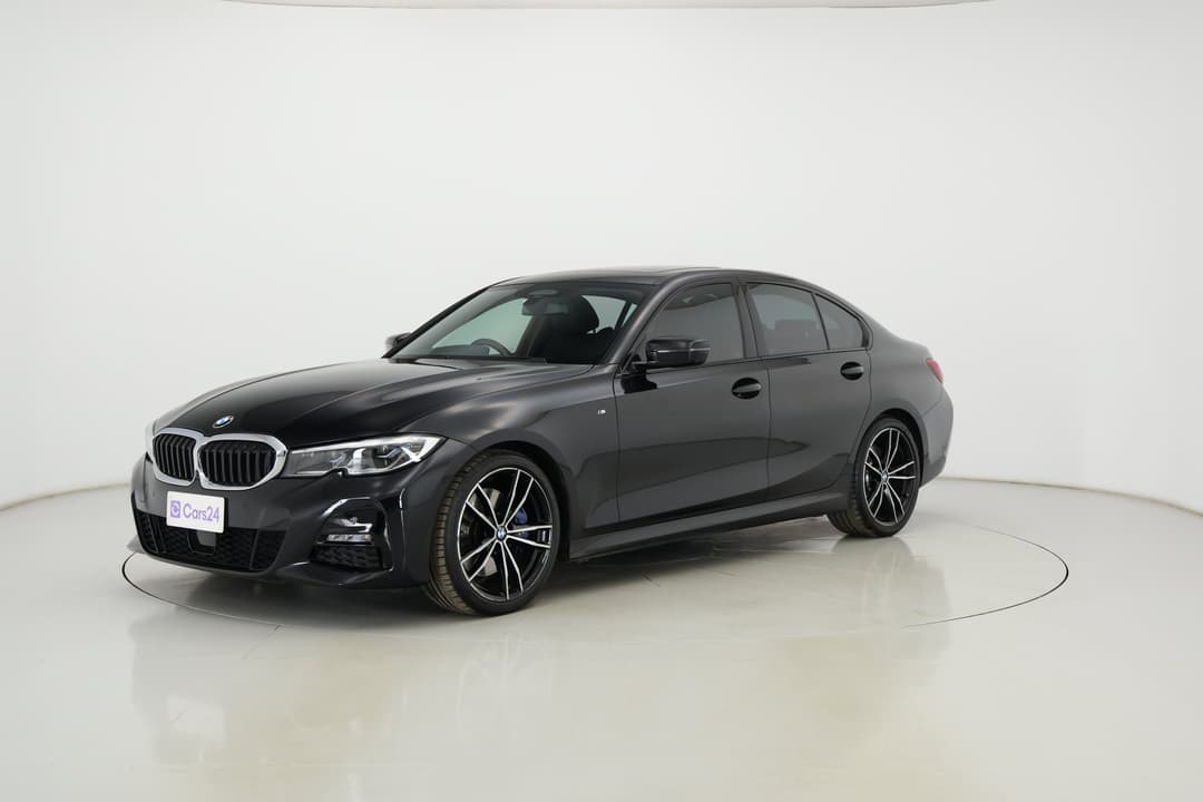 2020 BMW 3 30i M Sport, Automatic, 61565 km, Left Front Diagonal (45- Degree) View