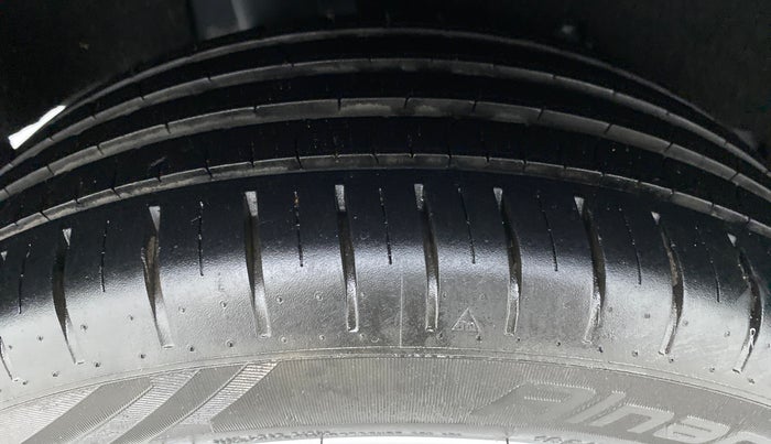 2018 Maruti Baleno ALPHA 1.2 K12, Petrol, Manual, 17,284 km, Right Rear Tyre Tread