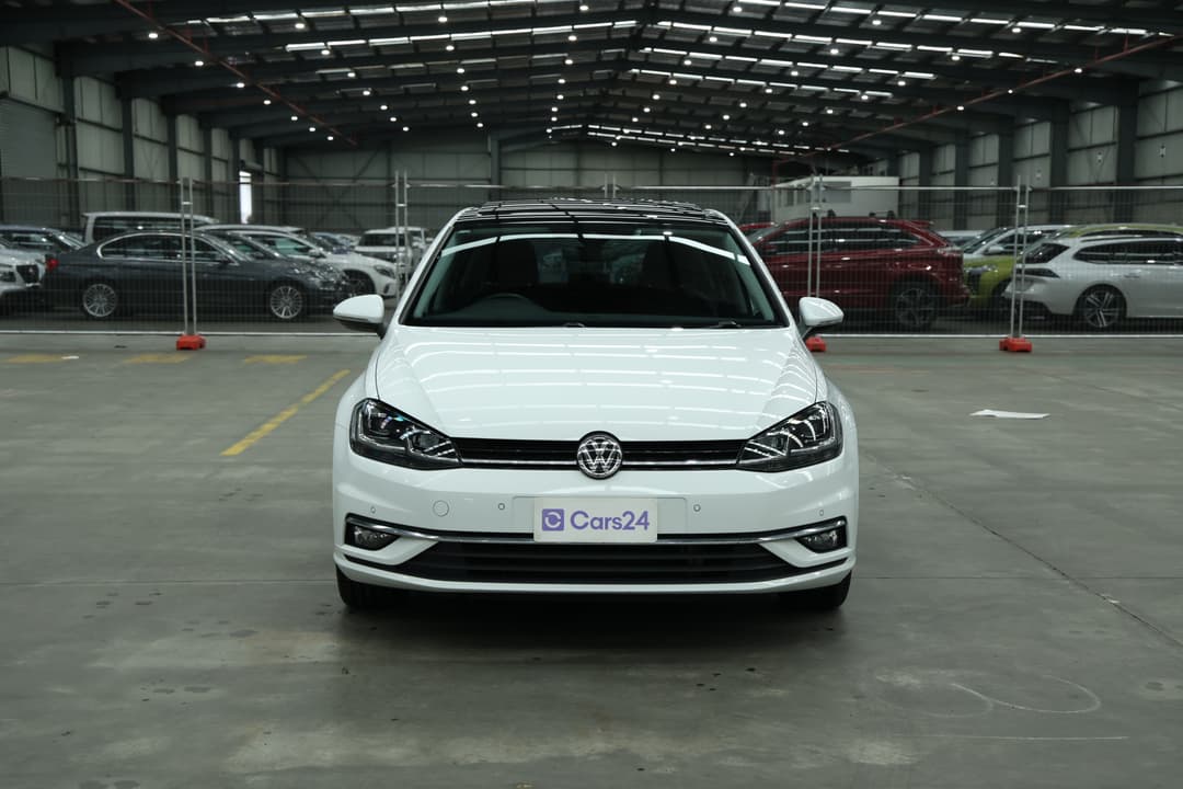 2018 Volkswagen Golf 110 Tsi Highline, Automatic, 41617 km, Front View
