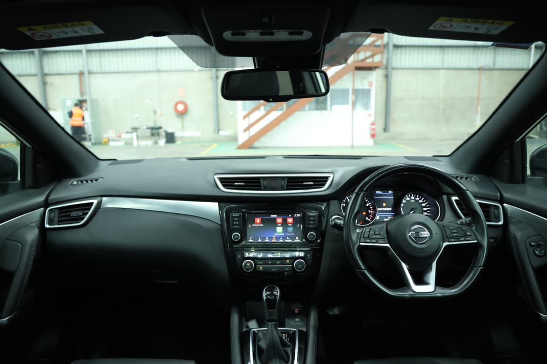 2020 Nissan Qashqai Ti, Automatic, 109660 km, Dashboard View