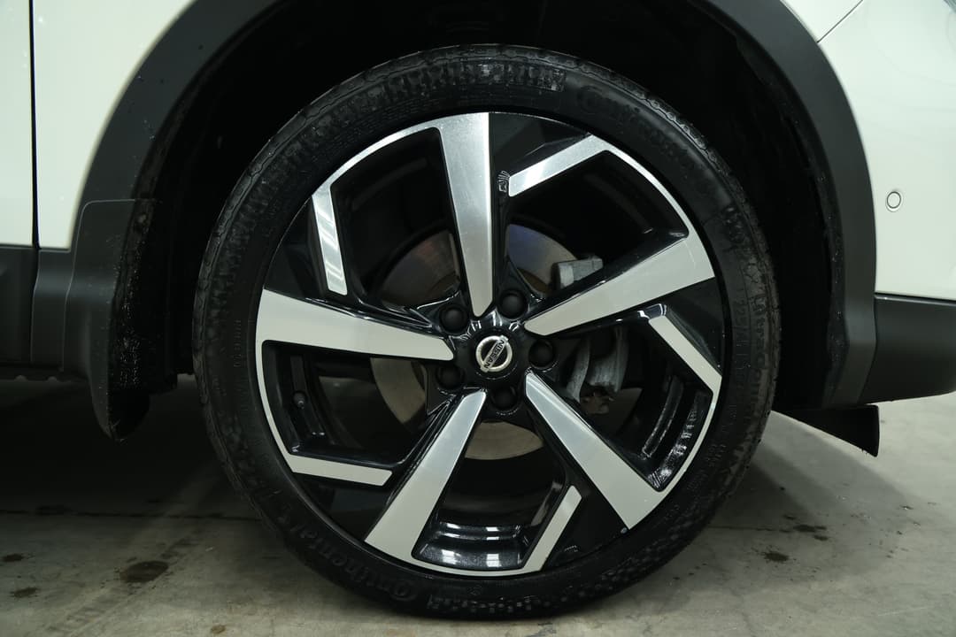 2020 Nissan Qashqai Ti, Automatic, 109660 km, Right Front Wheel